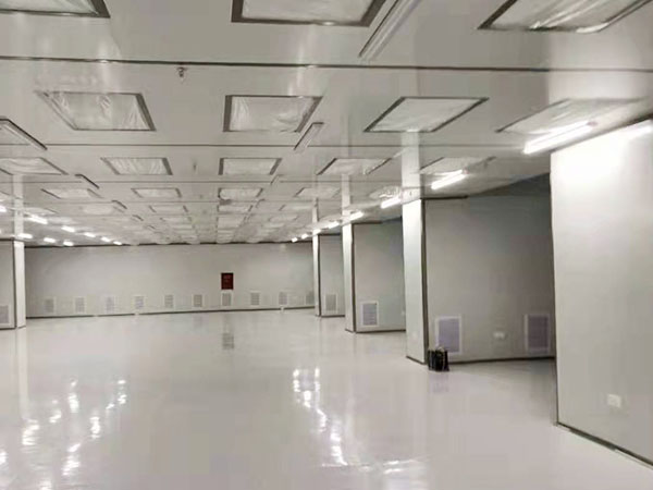 東莞旭和光電，千級(jí)光學(xué)組裝車間（面積2300平方） 